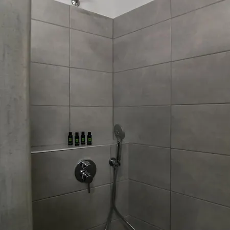 Renalda House In The Port Of Appartement *